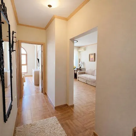 アパート Royal Bay-i Seaview スヴェティ・ヴラス