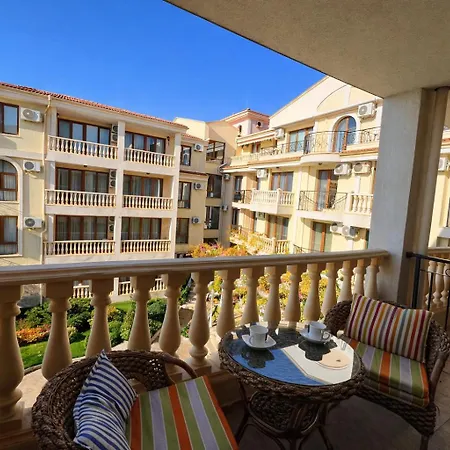 アパート Royal Bay-i Seaview