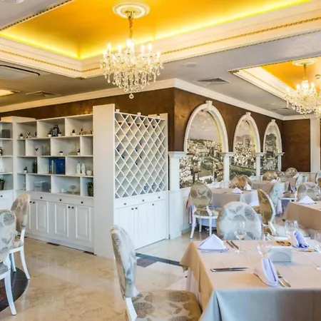 Apartament Royal Bay-i Seaview